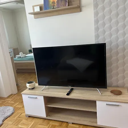 Laszlo Lejlighed Debrecen